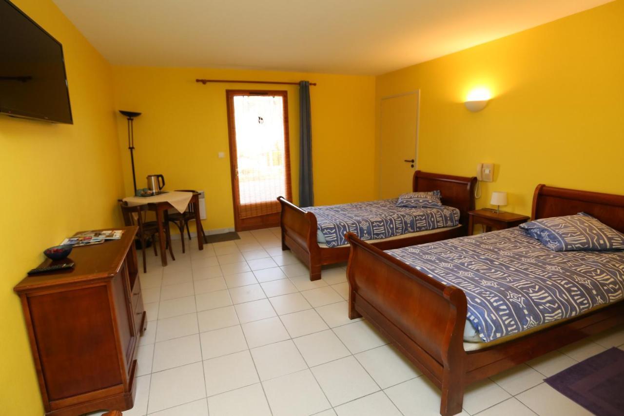 Hotel Le Relais Du Chateau Grignols  Esterno foto